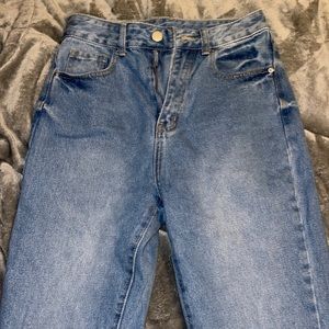 Size XS jeans high rise straight leg